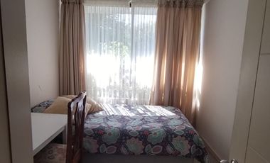 Arrienda Depto Amoblado + Gasto común, 2 D, principal en suite + terraza, cocina independiente en San Pedro de la Paz
