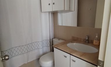 Arrienda Depto Amoblado + Gasto común, 2 D, principal en suite + terraza, cocina independiente en San Pedro de la Paz