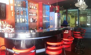 Pattaya Beach 32 Room Hotel/Bar/Restaurant