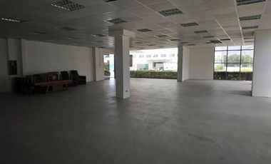 Office Space For Lease in Dasmarinas Cavite 224SQM. Good For Any kind of Office.