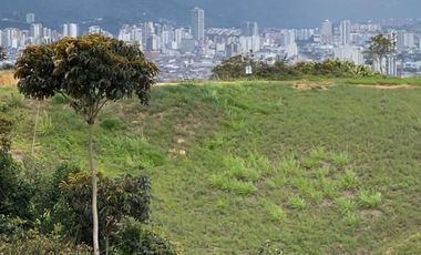 PARCELA/LOTE 13 - VISTA REAL IV ETAPA - CERCA A AEROPUERTO PALONEGRO/BGA