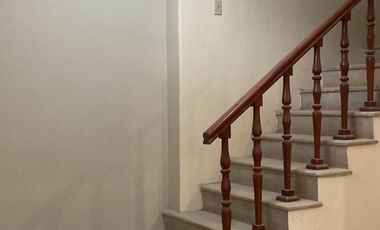 Alquiler casa esquinera 2 planta de 80m2   Ciudadela Guayacanes