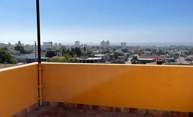 Preciosa Residencia En Colinas De Rosarito Con La Mejor Vista!!