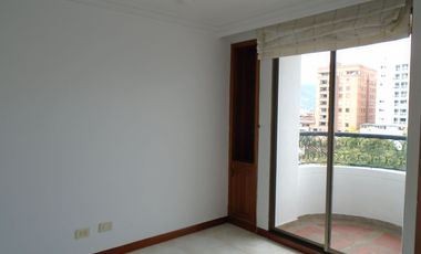 Apartamento en Arriendo en Pinares