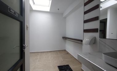 Local en arriendo en el Poblado.