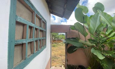 Esta casa antigua ha resistido el paso del tiempo, ahora espera una nueva mirada. Lamas, Perú.