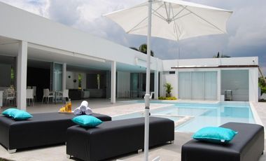 FINCA LA PERLA TOTALMENTE PRIVADA DISPONIBLE LLAMA YA