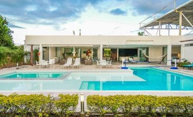 FINCA LA PERLA TOTALMENTE PRIVADA DISPONIBLE LLAMA YA