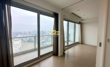 The River Condominium - High Floor 2 Beds + Studio Facing IconSiam for Sale!