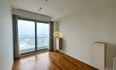 The River Condominium - High Floor 2 Beds + Studio Facing IconSiam for Sale!