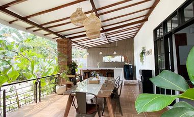Sewa Villa di Panakkukang Kota Makassar Dekat Mall Panakkukang, Pantai Losari