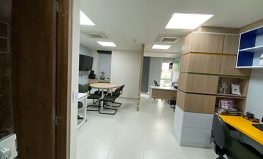 QUO BUSINESS CENTER P.H.