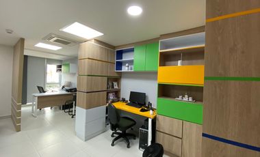 QUO BUSINESS CENTER P.H.