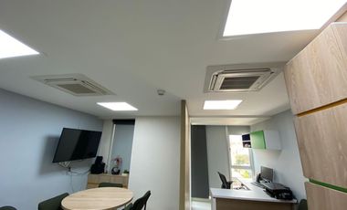 QUO BUSINESS CENTER P.H.