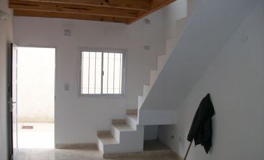ALQUILO DUPLEX 1 DORMITORIO