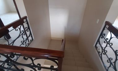URDENOR, ALQUILO LINDA VILLA 4 DORMITORIOS SIN MUEBLES