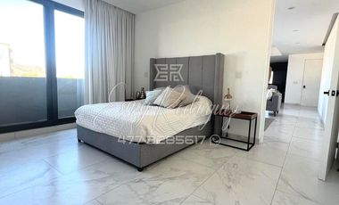 DEPARTAMENTO EN RENTA, ALDABA RESIDENCIAL, NUEVO, 2 REC CON BAÑO Y VESTIDOR, 2 AUTOS.