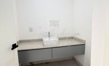 DEPARTAMENTO EN RENTA, ALDABA RESIDENCIAL, NUEVO, 2 REC CON BAÑO Y VESTIDOR, 2 AUTOS.