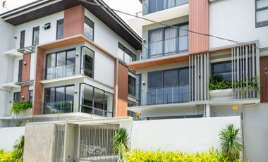 High end townhouse in Paco Manila