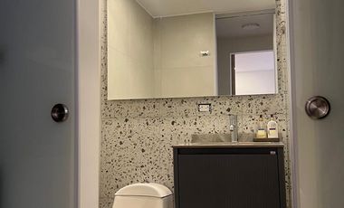 CASA TRES NIVELES 1 PARQUEADERO UNIDAD CERRADA POR C.C TESORO