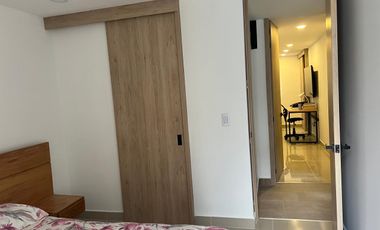 CASA TRES NIVELES 1 PARQUEADERO UNIDAD CERRADA POR C.C TESORO