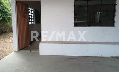 LOCAL-COMERCIAL EN VENTA.