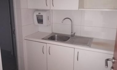 Arrendamos amplio local comercial con gran visibilidad en el centro de Temuco