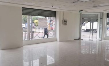 Arrendamos amplio local comercial con gran visibilidad en el centro de Temuco