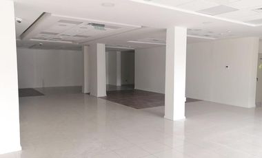 Arrendamos amplio local comercial con gran visibilidad en el centro de Temuco