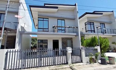4bedrooms  with 2 Carport House and Lot In Pajac Lapu-Lau City