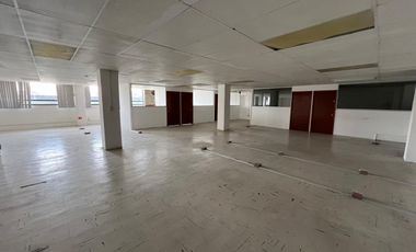 SE RENTA EDIFICIO EN HUEXOTITLA