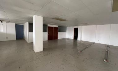 SE RENTA EDIFICIO EN HUEXOTITLA