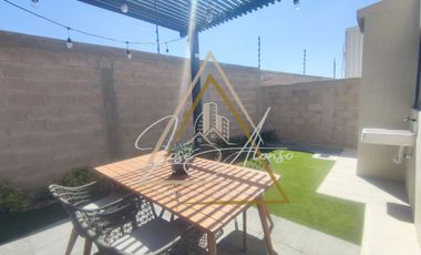 Casa en Queretaro con estacionamiento semitechado ppasillo lateral Entrega Inmediata Zire Zona Zakia condominio con alberca