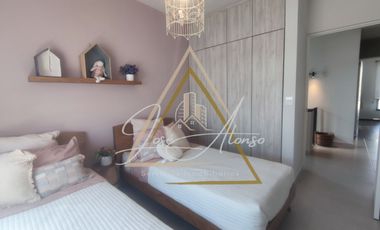 Casa en Queretaro con estacionamiento semitechado ppasillo lateral Entrega Inmediata Zire Zona Zakia condominio con alberca