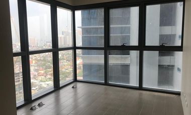 4 Bedroom can be Fully Furnished for Rent in Uptown Ritz Residence