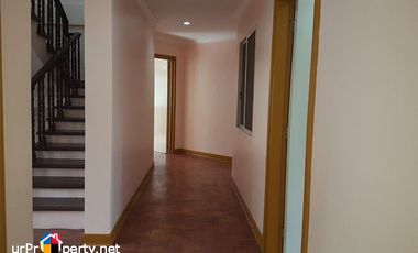 FOR SALE 3 STOREY HOUSE WITH 5 BEDROOM PLUS 2 PARKING IN CABANCALAN MANDAUE CEBU