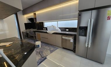 Samborondon, Venta de Hermosa Casa de Estreno 4 Dorm.