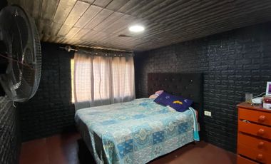 Venta de Casa en Venancia Leiva, Plena Avenida