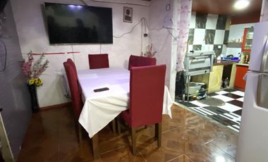 Venta de Casa en Venancia Leiva, Plena Avenida