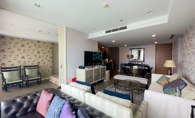 The River Condominium - HOT SALE! High Floor, 2 Beds + Studio Facing IconSiam for Rent or Sale!