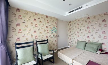 The River Condominium - HOT SALE! High Floor, 2 Beds + Studio Facing IconSiam for Rent or Sale!