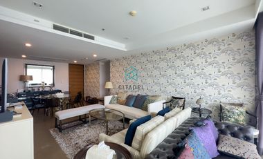 The River Condominium - HOT SALE! High Floor, 2 Beds + Studio Facing IconSiam for Rent or Sale!