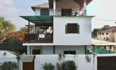 AYANGUE - VENTA DE CASA AMOBLADA