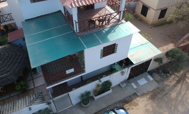 AYANGUE - VENTA DE CASA AMOBLADA