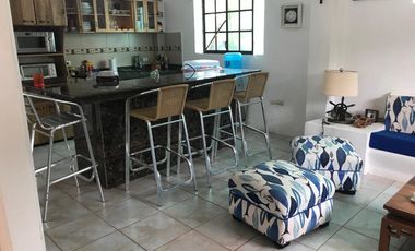 AYANGUE - VENTA DE CASA AMOBLADA