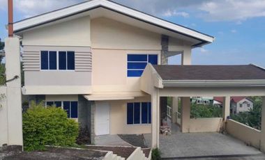 FOR SALE 4 BR HOUSE IN THE HEIGHTS SUBDIVISION IN LINAO. TALISAY