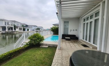 Samborondon, Alquilo Hermosa Casa Amoblada con Vista al Lago