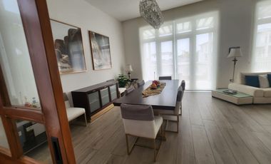 Samborondon, Alquilo Hermosa Casa Amoblada con Vista al Lago