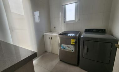 Samborondon, Alquilo Hermosa Casa Amoblada con Vista al Lago