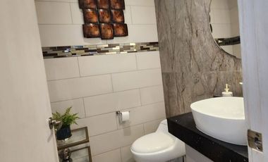 Samborondon, Alquilo Hermosa Casa Amoblada con Vista al Lago